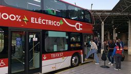 Servicios RED al Aeropuerto de Santiago comenzaron en enero de 2023.