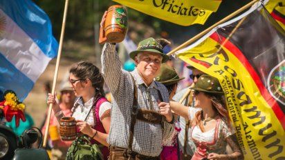 Villa General Belgrano: la Fiesta Nacional de la Cerveza invita a disfrutar de dos fines de semana a pura celebración. Villa General Belgrano: la Fiesta Nacional de la Cerveza invita a disfrutar de dos fines de semana a pura celebración.