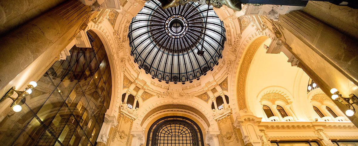 Buenos Aires: la Galería Güemes es una de las galerías más características de la ciudad. 