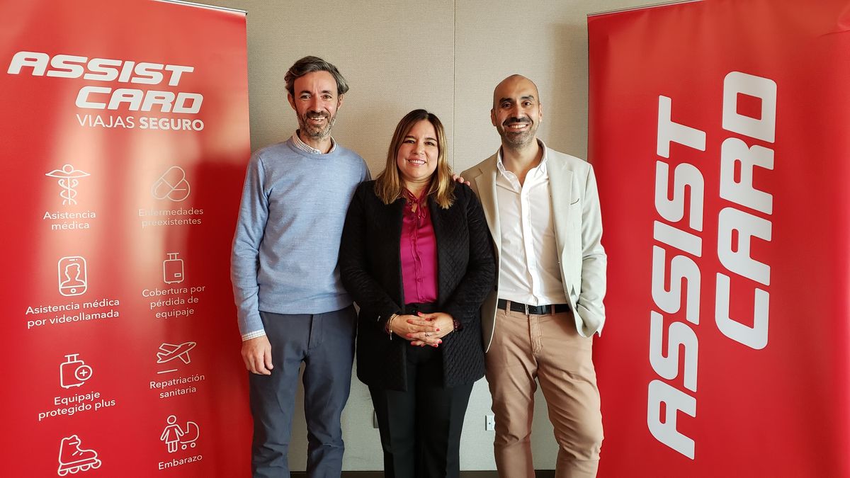 Emmanuel Cafici, Claudia Diaz y Orlando Romano, equipo Assist Card.