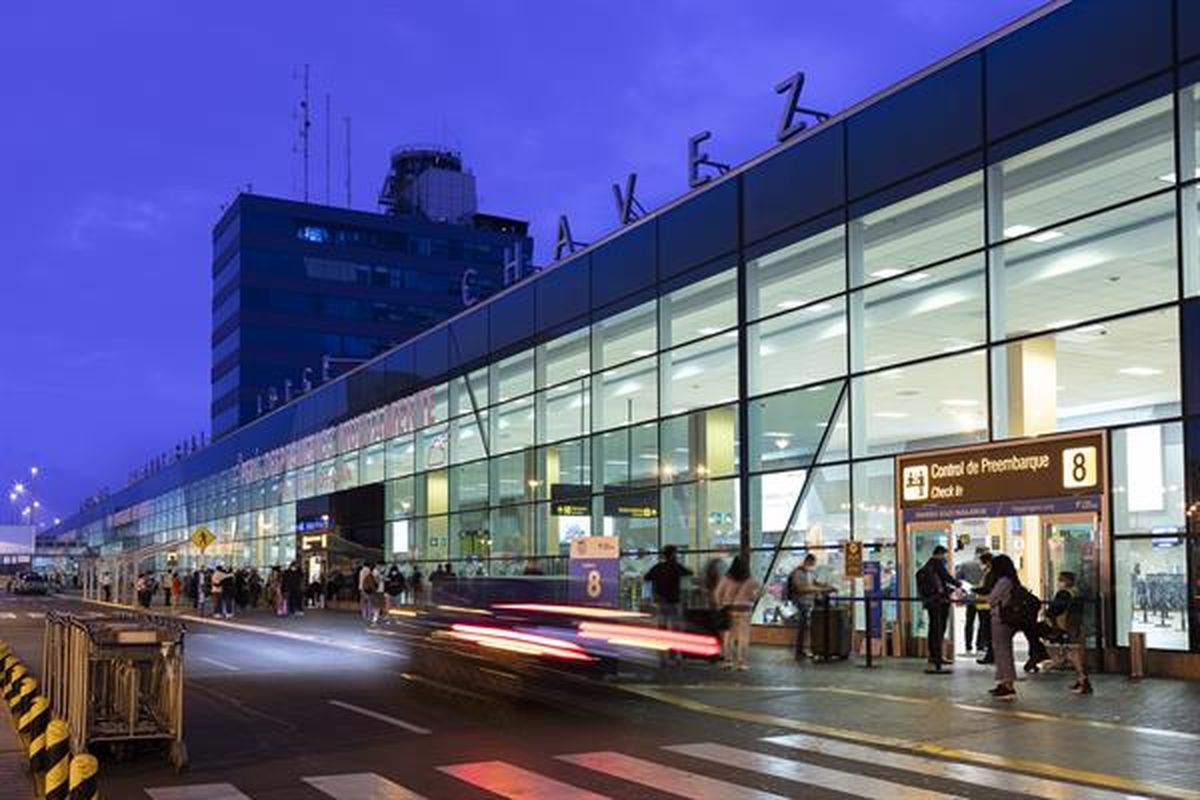 Según se informó, por incumplimientos del MTC y Corpac se está revaluando el plazo para la entrega de la ampliación del aeropuerto Jorge Chávez. - Ladevi Medios y Soluciones Según se informó, por incumplimientos del MTC y Corpac se está revaluando el plazo para la entrega de la ampliación del aeropuerto Jorge Chávez.