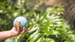 El turismo sostenible como requisito operativo para competir en determinados segmentos internacionales implica una tensión estructural para Latinoamérica.