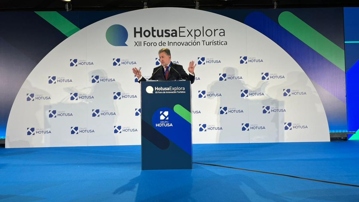 Amancio López Seijas en el inicio del XII Foro Hotusa Explora 2026.