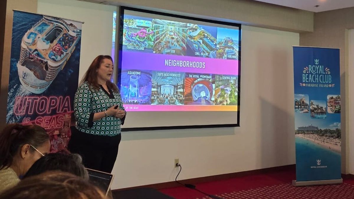 Adriana Holguín, Key Account Management en México de Royal Caribbean, fue la encargada de presentar las principales novedades y promociones de la marca.