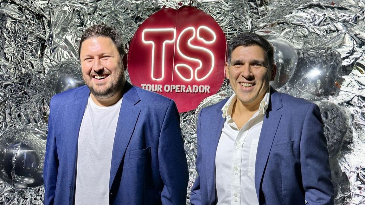 Facundo Martino, director comercial de TS Tour Operador; junto a Esteban Martinich, director financiero de la empresa.