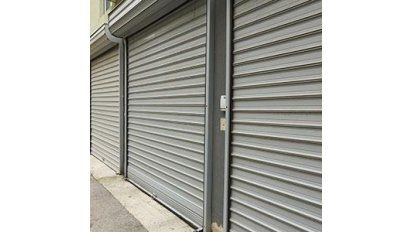 Cierran varias agencias en un mercado que cruje por la caída de la demanda