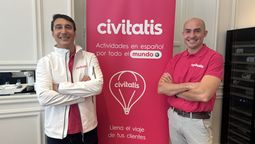 Andres Spitzer, CEO de Civitatis (izquierda), junto a Enrique Espinel, COO de la compañía.