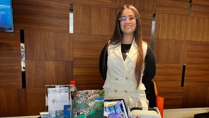 El Hotel Isla del Encanto cuenta con numerosas bondades que se ajustan a las necesidades de los pasajeros chilenos.&nbsp;