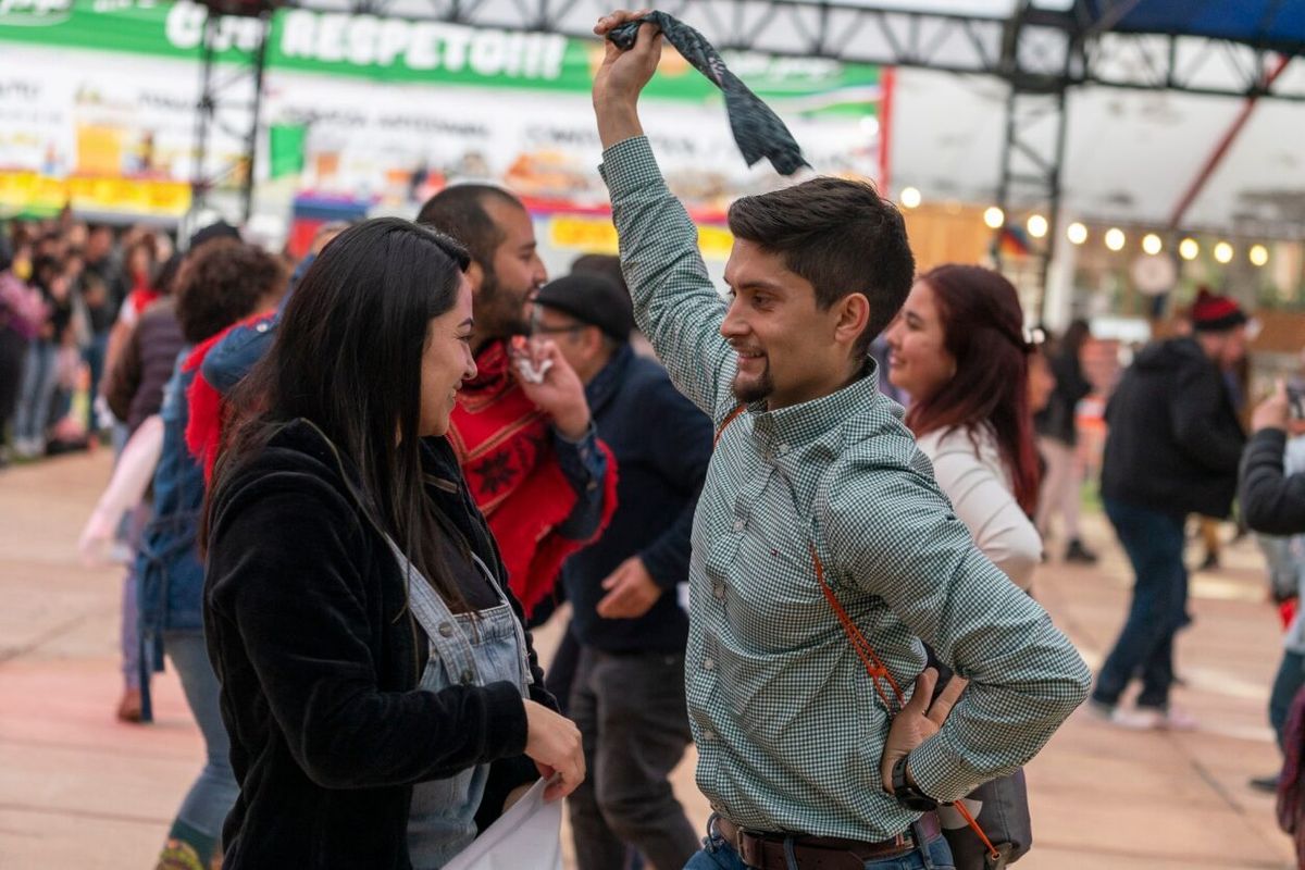 Fiestas Patrias En Santiago: Conoce Cuándo Y En Qué Zonas Podría Llover