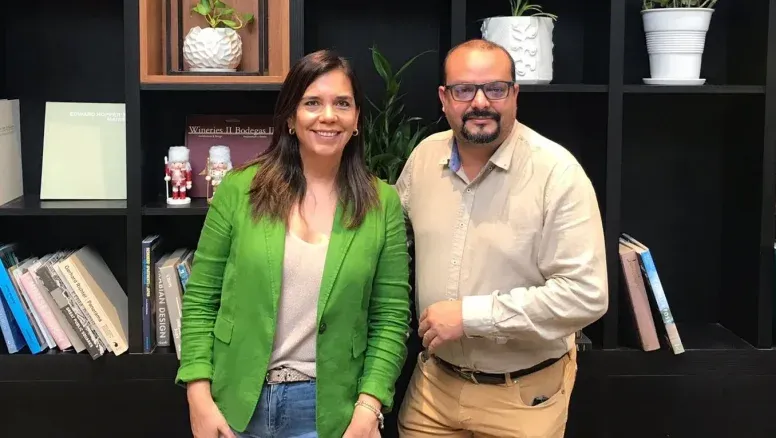 En el marco de la Convención Nacional del Grupo GEA en Perú, Ladevi conversó con César Augusto Navarro Llerena y Elena Subauste Uribe de Meliá Hotels International.