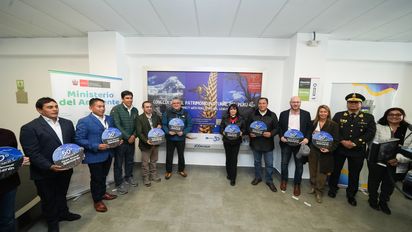 Huaraz recibe a la titular del Mincetur, Desilú León, para impulsar conectividad y turismo sostenible.