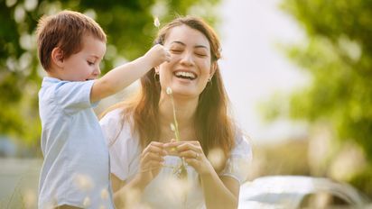 Viajar con mamá en mayo es más que un regalo: es una experiencia compartida que convierte el Día de la Madre en un recuerdo eterno.