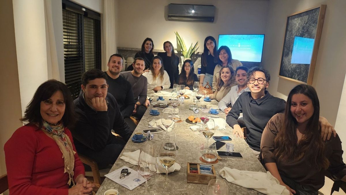 Islas Caimán se presentó ante operadores de Córdoba.