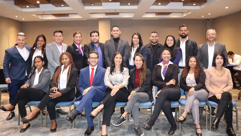 Expositores de la caravana Descubre Cartagena de Indias en Bogotá.