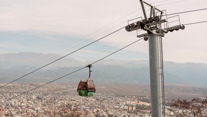 Salta: 5 cosas que debés saber antes de visitar el Teleférico San Bernardo