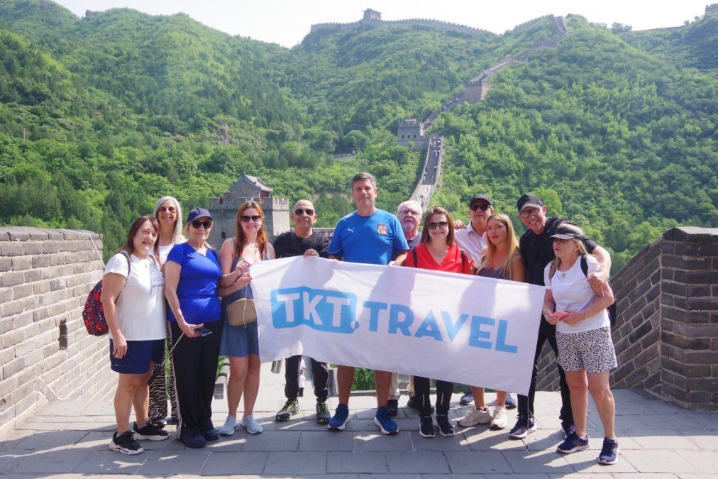 La Gran Muralla China, uno de los deslumbrantes atractivos que recorrió la salida grupal de TKT.Travel.