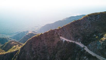 La espectacular ruta escénica de túneles y volcanes entre las sierras de Córdoba