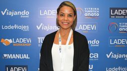 Triana Lantigua, gerente de Mercadeo para Lifestyle Holidays Hotels & Resorts en Puerto Plata durante la Vitrina Anato 2026.