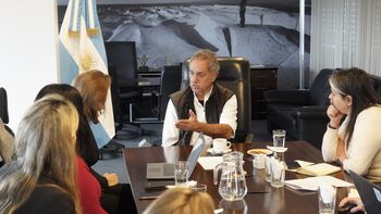 Más vuelos desde Colombia: Daniel Scioli se reunió con Avianca por el turismo receptivo en Argentina.