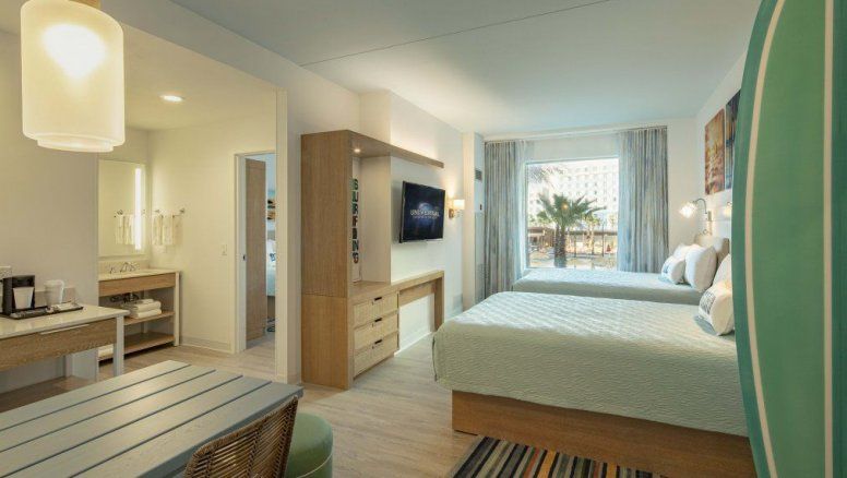 El Dockside Inn and Suites es el segundo hotel en la categoría Value del destino, que se une a la propiedad hermana Surfside Inn and Suites.