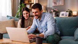 La alza de viajes al exterior pone en agenda la seguridad y la asistencia al viajero.