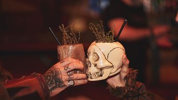 Buenos Aires: conocé cinco bares temáticos espectaculares para pasar una excelente noche porteña con la compañía deseada.