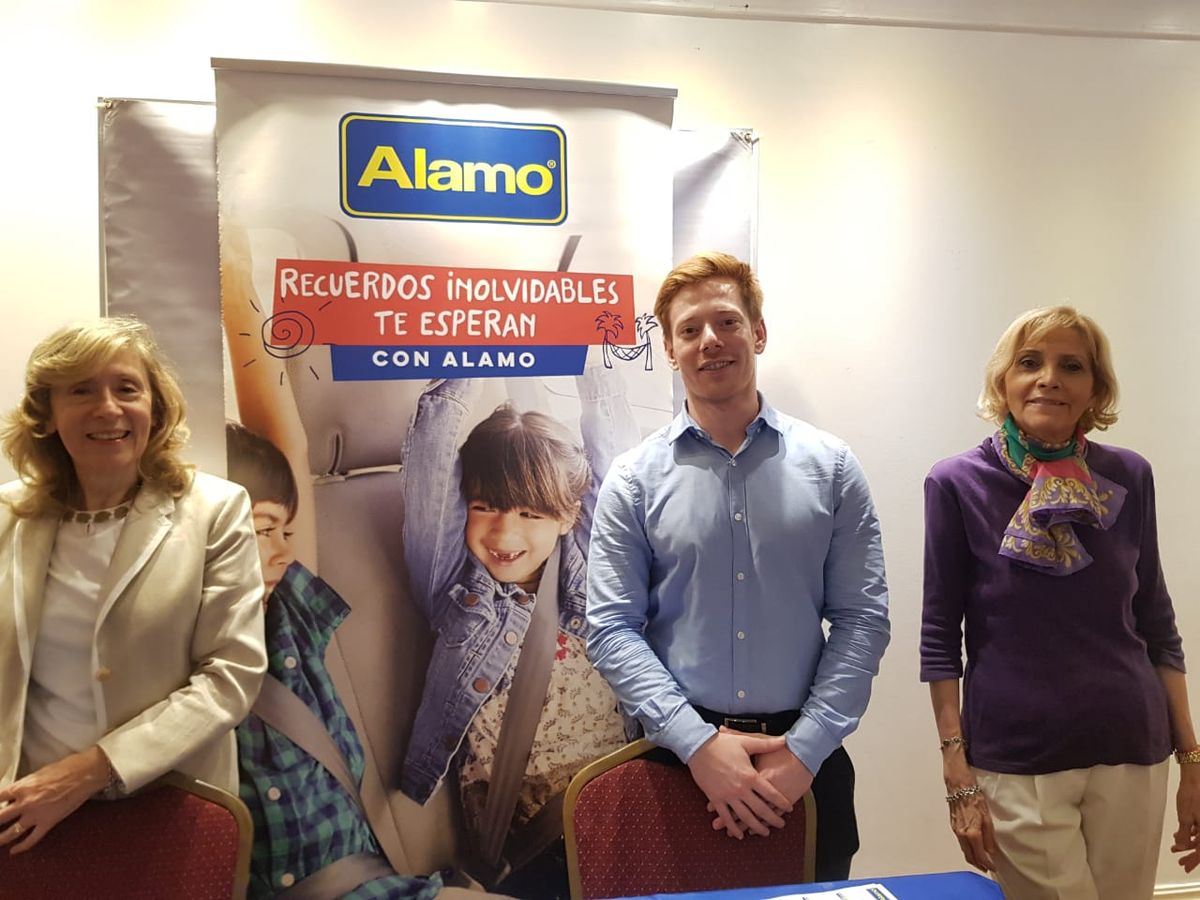 ECTU 2022: Cristina McDougall, Luis Feldman y Patricia Vivacqua.