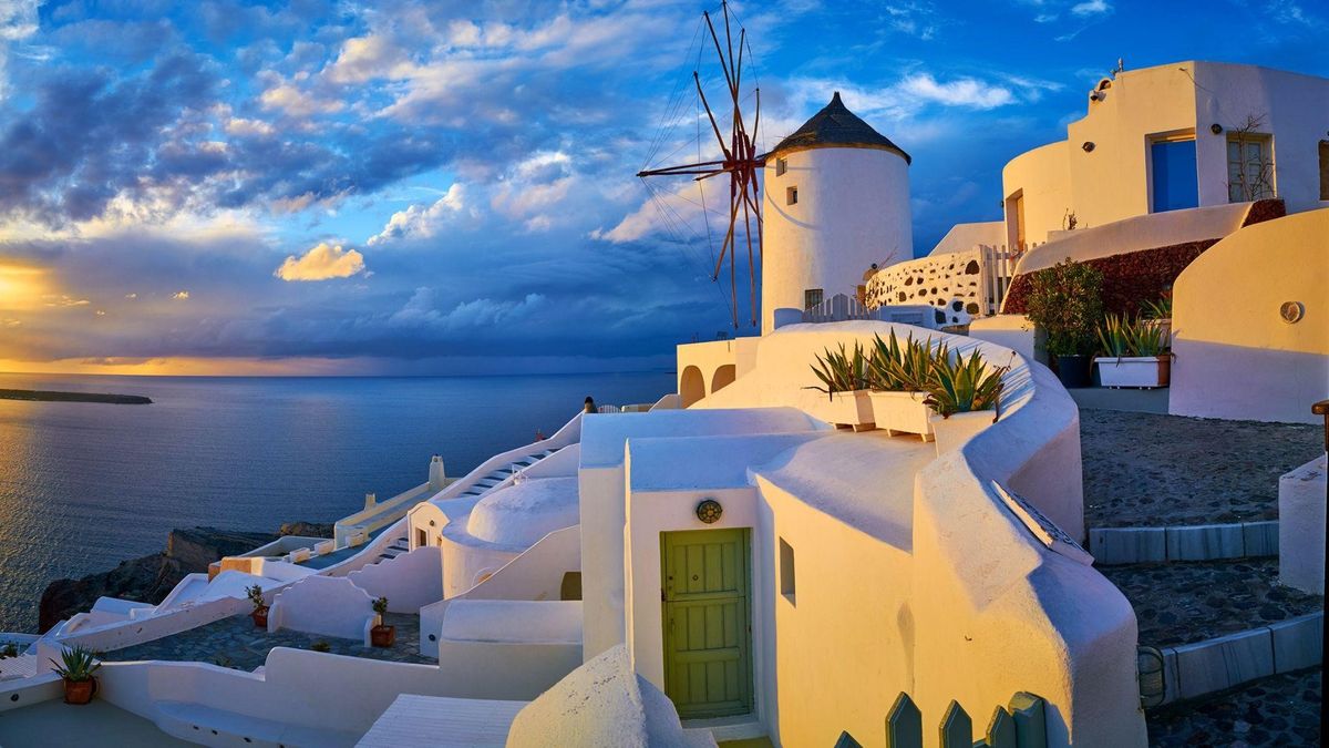 Santorini, uno de los destinos incluidos en el programa de Gente Mayorista de Turismo.