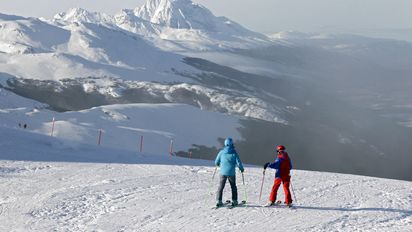 5 motivos por los que no te podés perder esquiar en Ushuaia