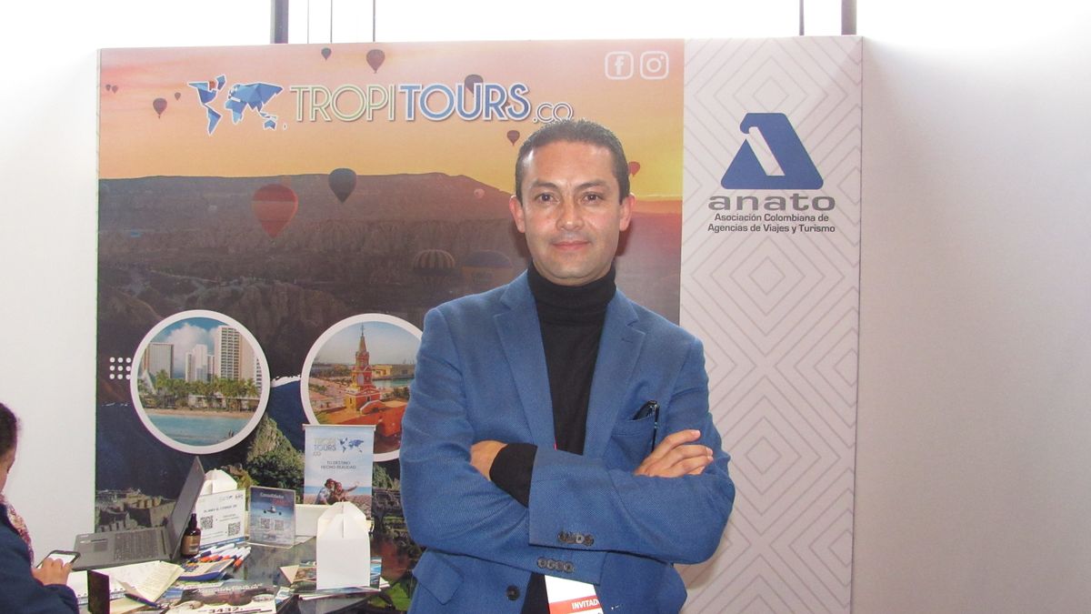 Omar Colmenares, director de Mayoreo de Tropitours.