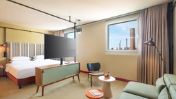 Una de las habitaciones del nuevo hotel Hyatt en el centro de Berlín.