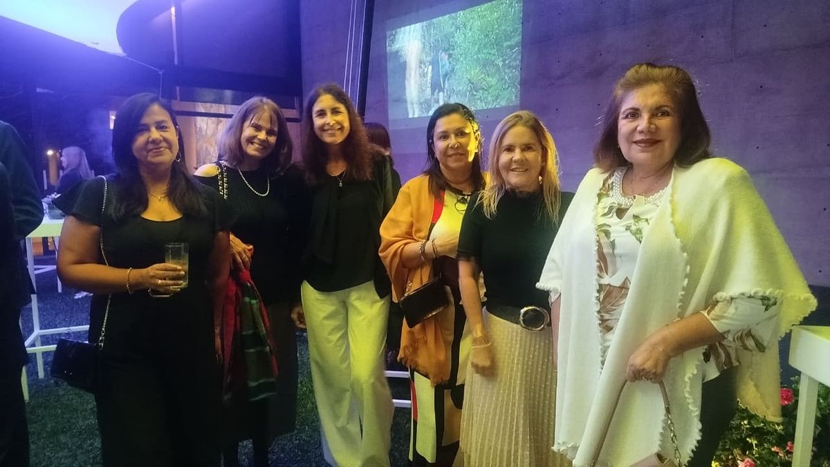 Profesionales del turismo estuvieron presentes en el c&oacute;ctel de presentaci&oacute;n de la nueva ruta de Latam Airlines hacia Curazao.