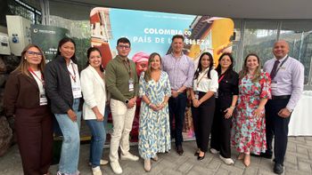 Roadshow de ProColombia promovió Cartagena, Medellín y Eje Cafetero en Quito. En la imagen, los 9 empresarios participantes de Colombia.&nbsp;