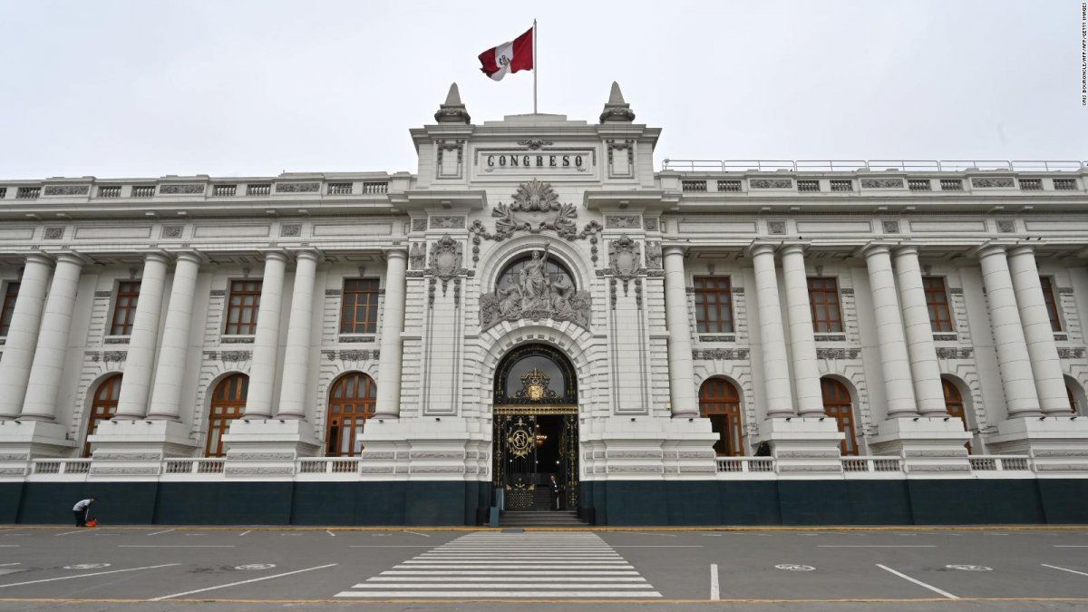 El Pleno del Congreso de la República aprobó declarar de interés nacional la construcción del Aeropuerto Nacional de la Selva Central. - Ladevi Medios y Soluciones El Pleno del Congreso de la República aprobó declarar de interés nacional la construcción del Aeropuerto Nacional de la Selva Central.