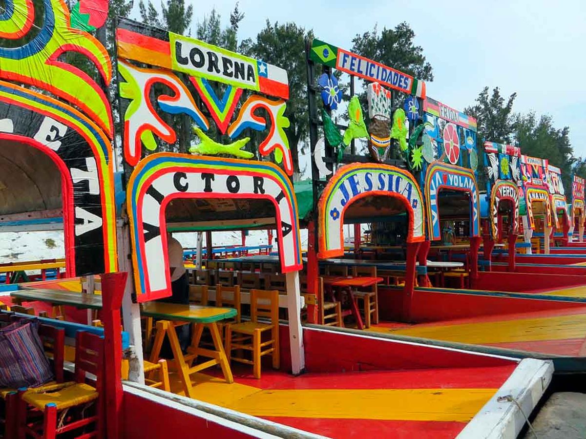 Disfruta de las trajineras en tu visita&nbsp; a Xochimilco.
