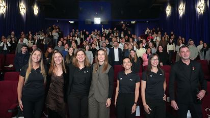 Con agencias, operadores y socios comerciales presentes, RIU presentó Proudly Committed, su estrategia global de sostenibilidad.