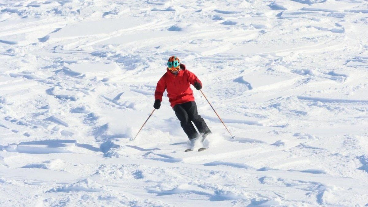 Centros de esquí de Patagonia: Laderas Centro de Ski & Villa de Montaña busca ser un complemento de las experiencias en Comarca Andina del Paralelo 42 (Río Negro). Centros de esquí de Patagonia: Laderas Centro de Ski & Villa de Montaña busca ser un complemento de las experiencias en Comarca Andina del Paralelo 42 (Río Negro).