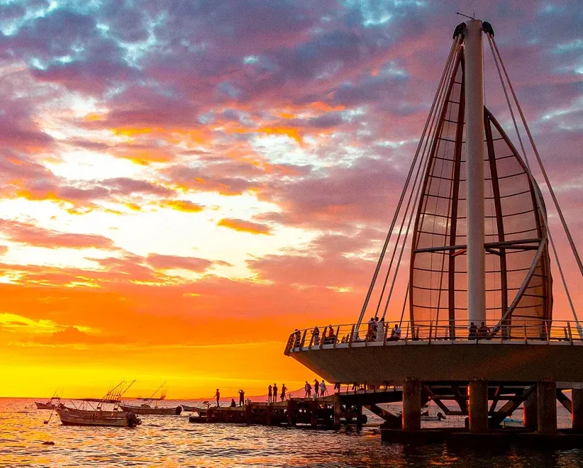 Puerto Vallarta es la ciudad de Latinoamérica con el mayor número conexiones a Canadá, 15 en total.