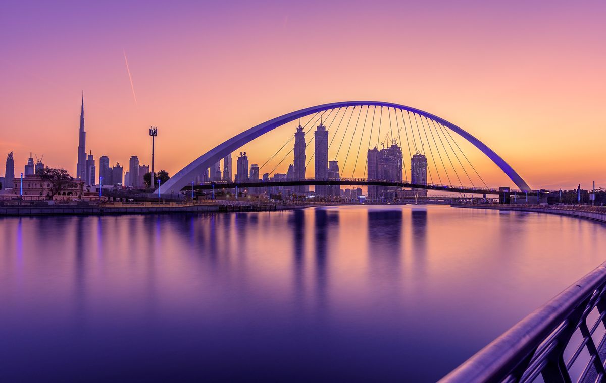 Emirates ofrece a sus pasajeros estadías en Dubái y otros beneficios especiales. - Ladevi Medios y Soluciones Emirates ofrece a sus pasajeros estadías en Dubái y otros beneficios especiales.