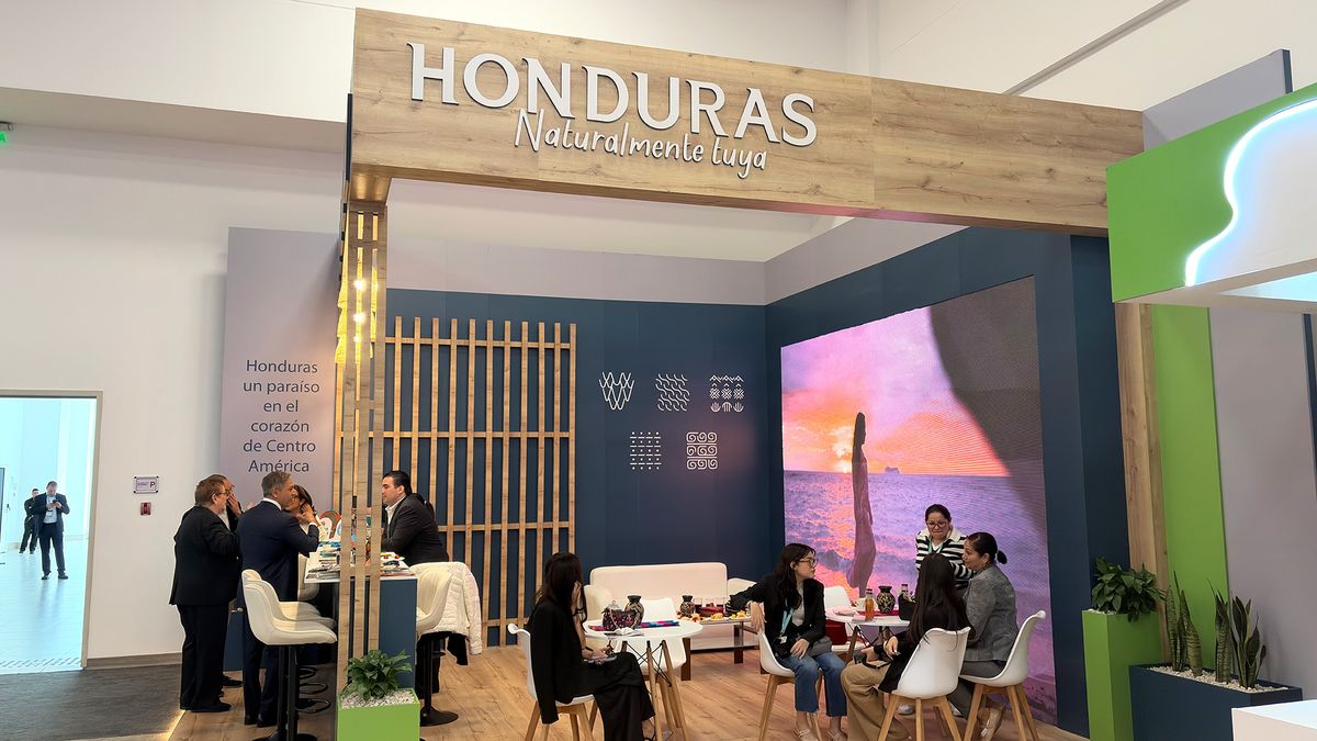 Stand de Honduras, en el PCMA Convening Latam 2026, en Quito. 