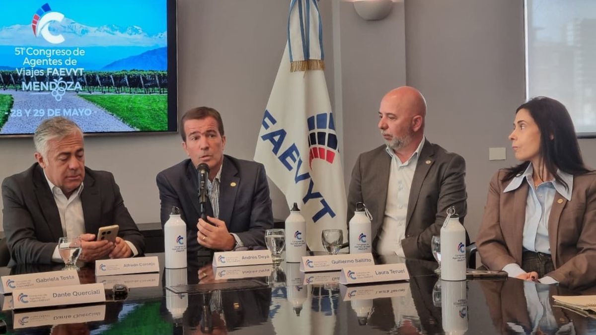 Andrés Deyá, presidente de Faevyt, anunció que las agencias de viajes tendrán su sello de calidad.&nbsp;