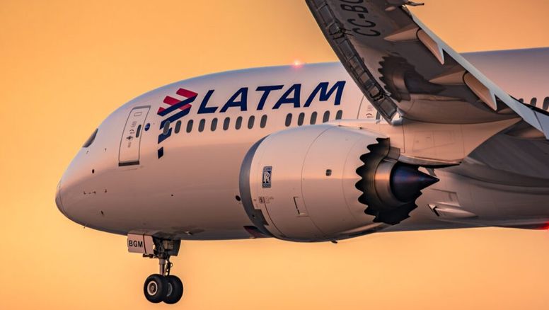 Aerolíneas: Latam Airlines registró una caída de 5,50% en el precio de sus acciones.