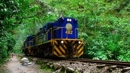 Se informó que, por el momento, el tren a Machu Picchu hará dos viajes por día, en la mañana y en la noche, los miércoles y domingos.
