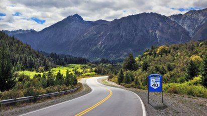 La Ruta 40 se ubica en el octavo puesto del ranking de los road trips más populares del mundo por su diversidad de paisajes, climas, entre otros factores.