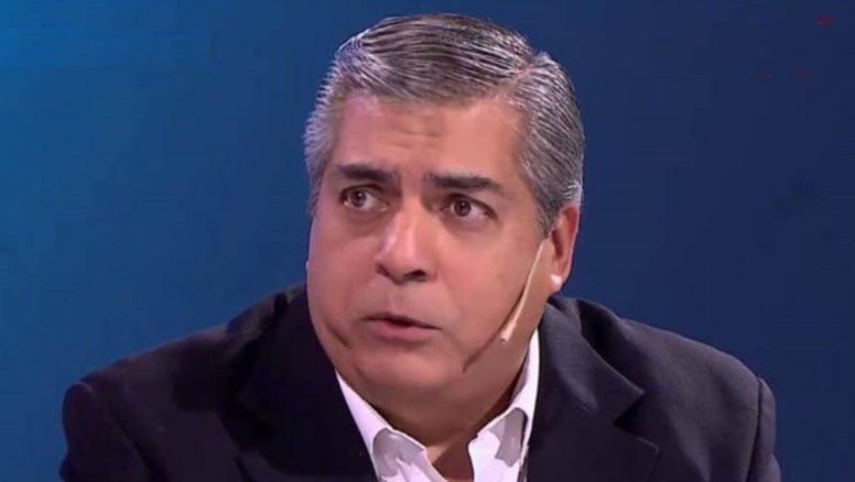 Ricardo Cirielli, secretario General de la Asociación del Personal Técnico Aeronáutico (APTA), firma la misiva donde llama a estar alertas, unidos y atentos ante el intento de privatizar Aerolíneas Argentinas.