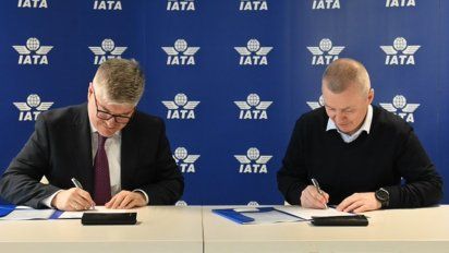 Juan Carlos Salazar, secretario General de la OACI y Willie Walsh, director General y CEO de IATA.