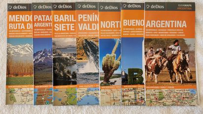 La colección de Guías Mapa de De Dios Editores consta de 15 títulos.