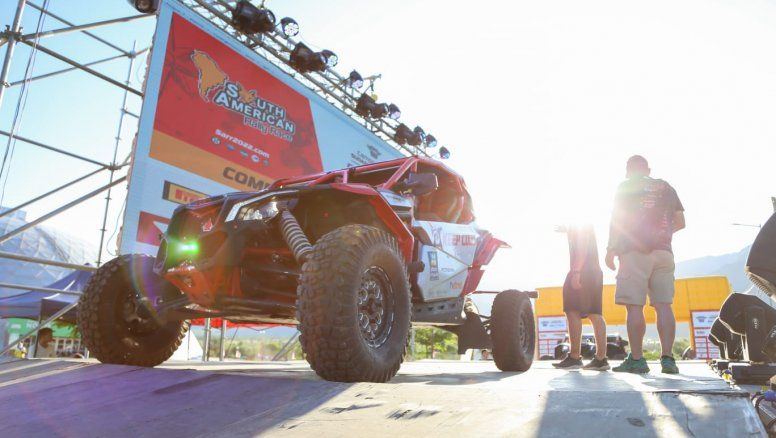 El primer tramo que inició el jueves 17 de febrero puso a la provincia de la Rioja nuevamente en el escenario del turismo deportivo mostrando las bondades turísticas de la región.