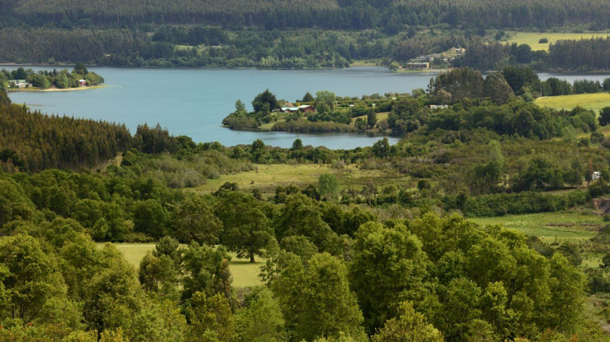 Capacitación Biobío: el Lago Lanalhue es considerado el primero de la ruta de los Lagos del sur de Chile.