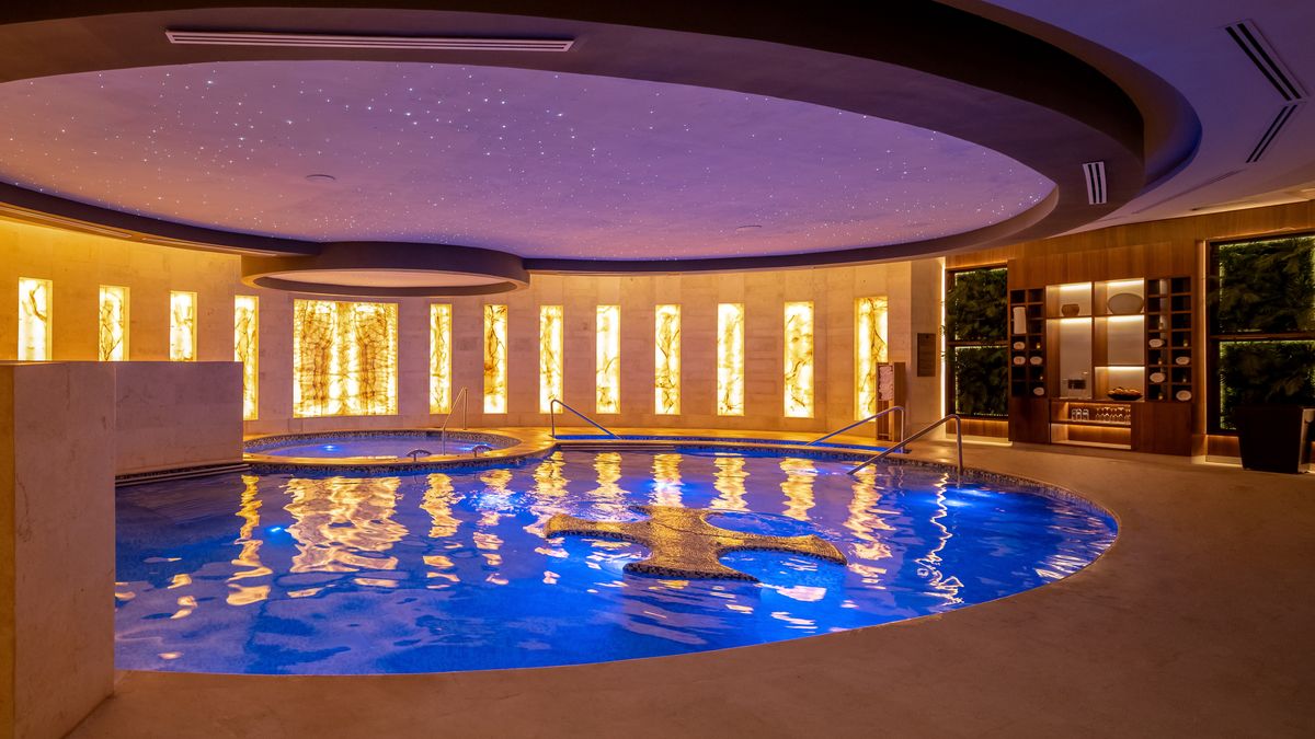 El O Spa de Moon Palace The Grand Punta Cana ofrece un ambiente de relajación con circuitos de agua, masajes y tratamientos de bienestar.